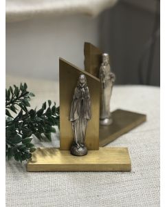 Metal Bookend Pair with Sacred Heart of Jesus and Immaculate Heart of Mary Statue